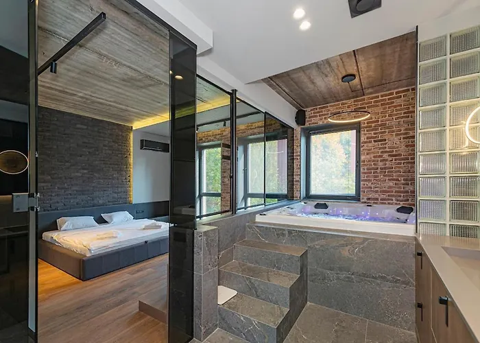 Design 2 Bd With Hot Tube By Domvia Apartmán *