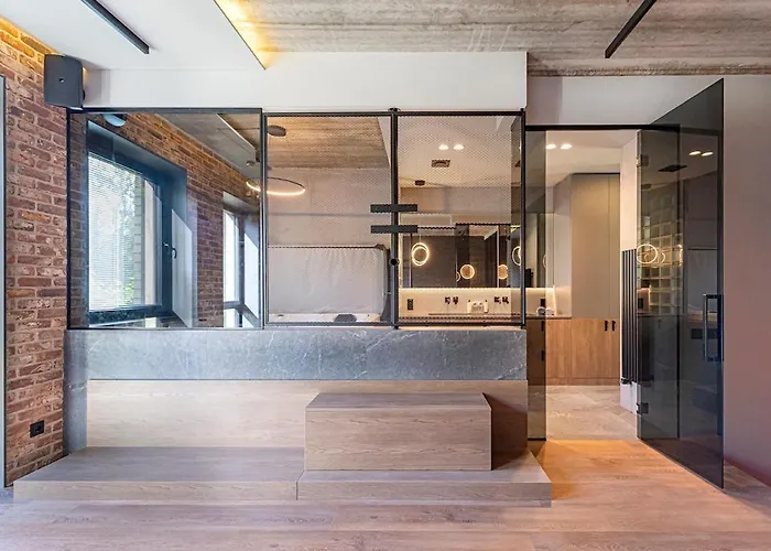 Design 2 Bd With Hot Tube By Domvia Apartmán *