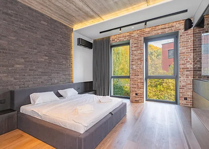 Design 2 Bd With Hot Tube By Domvia Kaunas